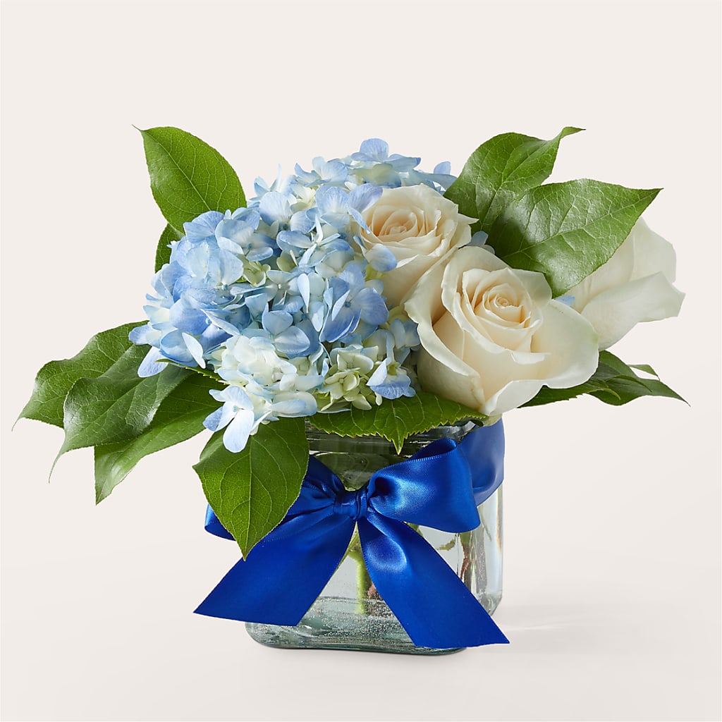 Sky Blue Delight Bouquet – L & M FLOWER SHOP, Canonsburg PA