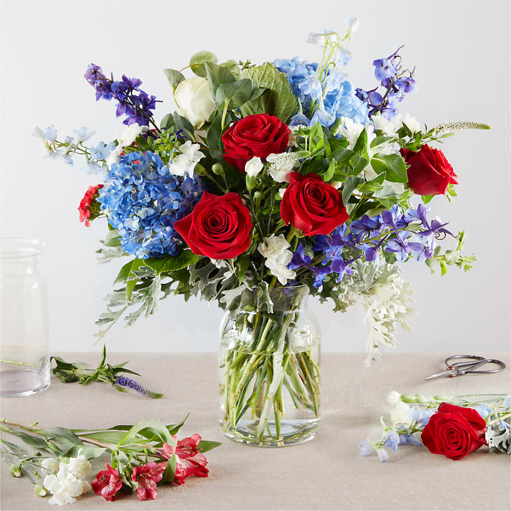 Star Spangled - A Florist Original – L & M FLOWER SHOP, Canonsburg PA