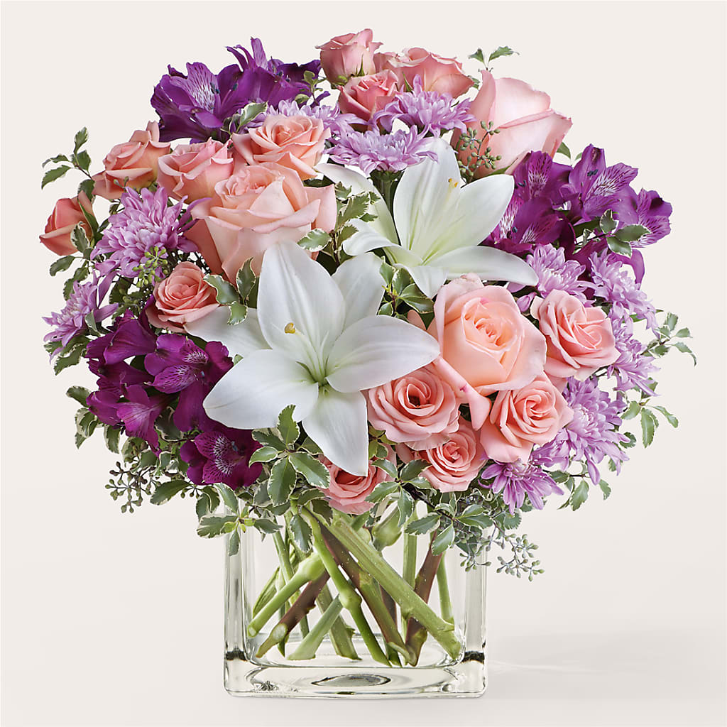 Mani Pedi Bouquet – L & M FLOWER SHOP, Canonsburg PA