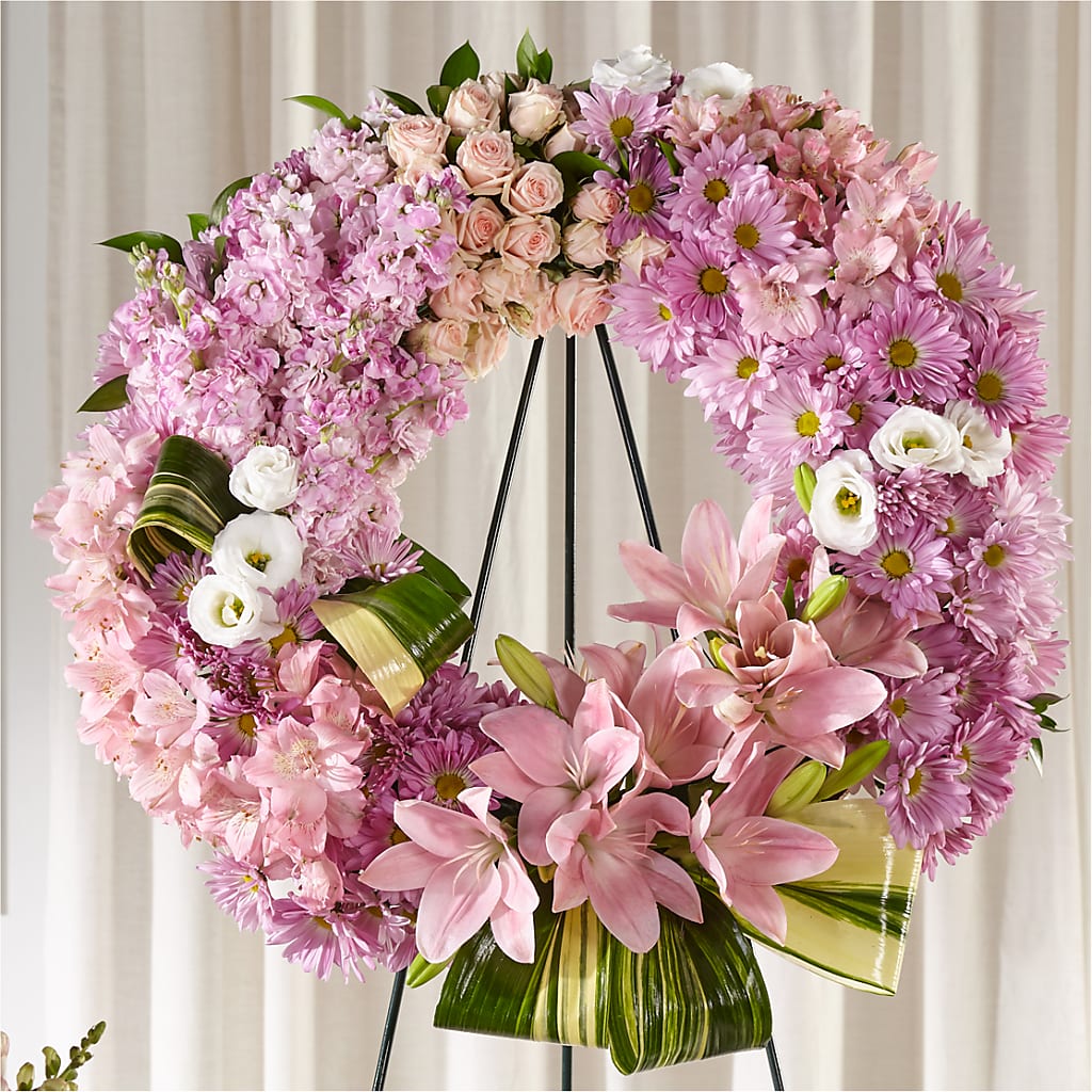 Gift of Warmth Wreath – L & M FLOWER SHOP, Canonsburg PA