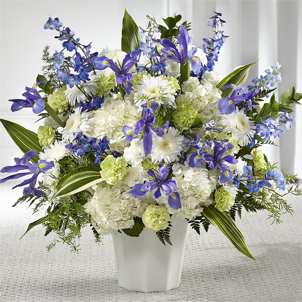 Soft Serenity Floor Basket – L & M FLOWER SHOP, Canonsburg PA