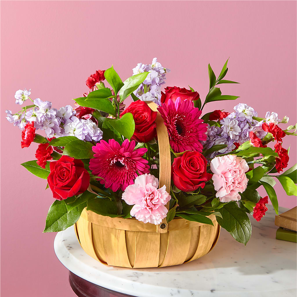 Pink Picnic Basket – L & M FLOWER SHOP, Canonsburg PA