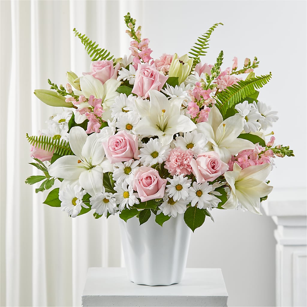 Soft Touch Tabletop Basket – L & M FLOWER SHOP, Canonsburg PA