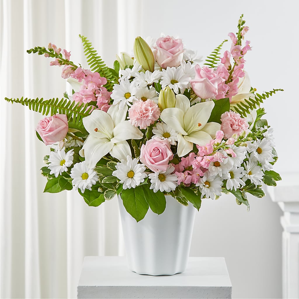 Soft Touch Tabletop Basket – L & M FLOWER SHOP, Canonsburg PA