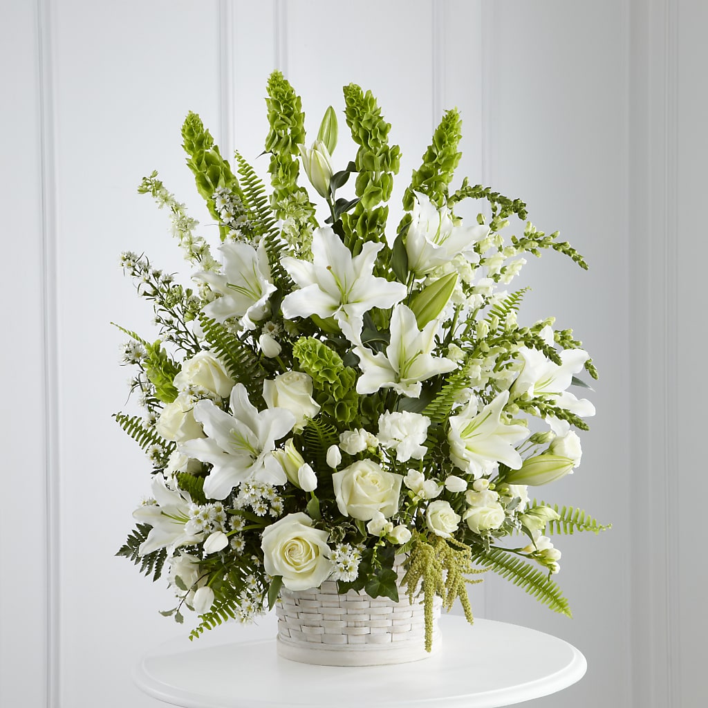In Our Thoughts Arrangement – L & M FLOWER SHOP, Canonsburg PA