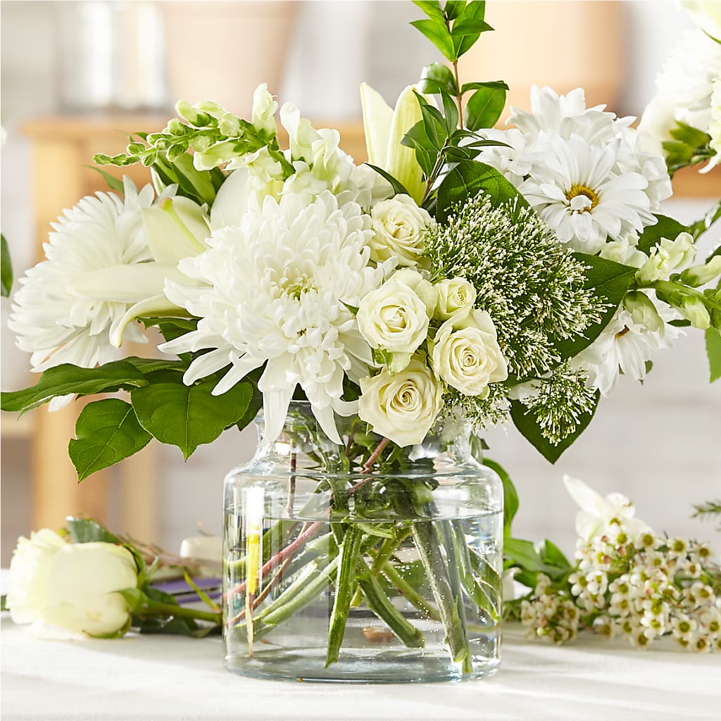Classic Ivory – A Florist Original – L & M FLOWER SHOP, Canonsburg PA