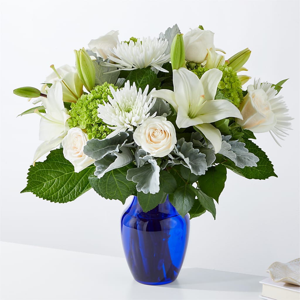 Snowy Dreams Bouquet – L & M FLOWER SHOP, Canonsburg PA