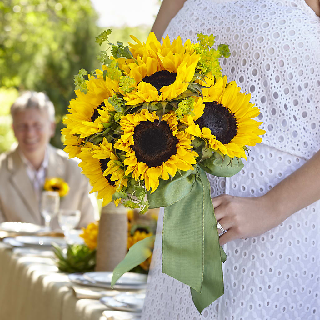 Free Spirit Bouquet – L & M FLOWER SHOP, Canonsburg PA