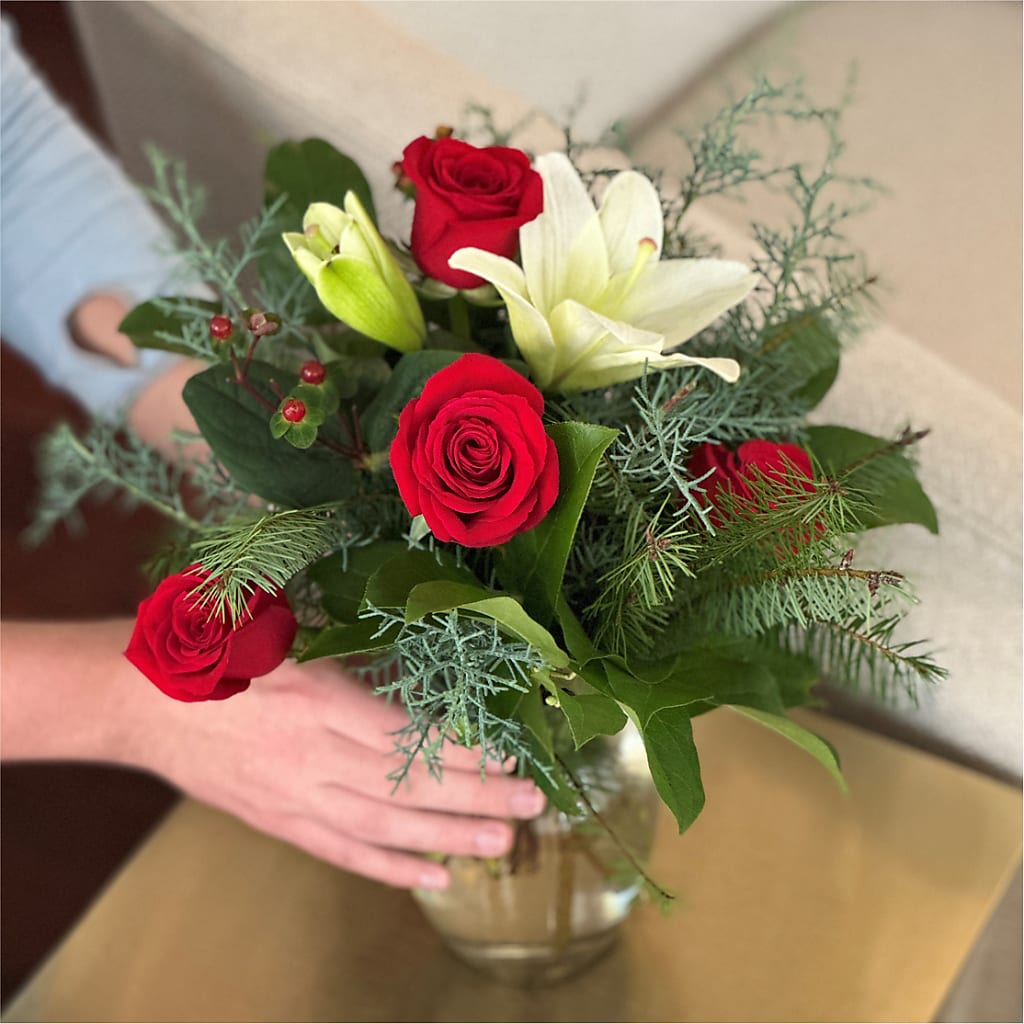 Glittering Lights Bouquet – L & M FLOWER SHOP, Canonsburg PA