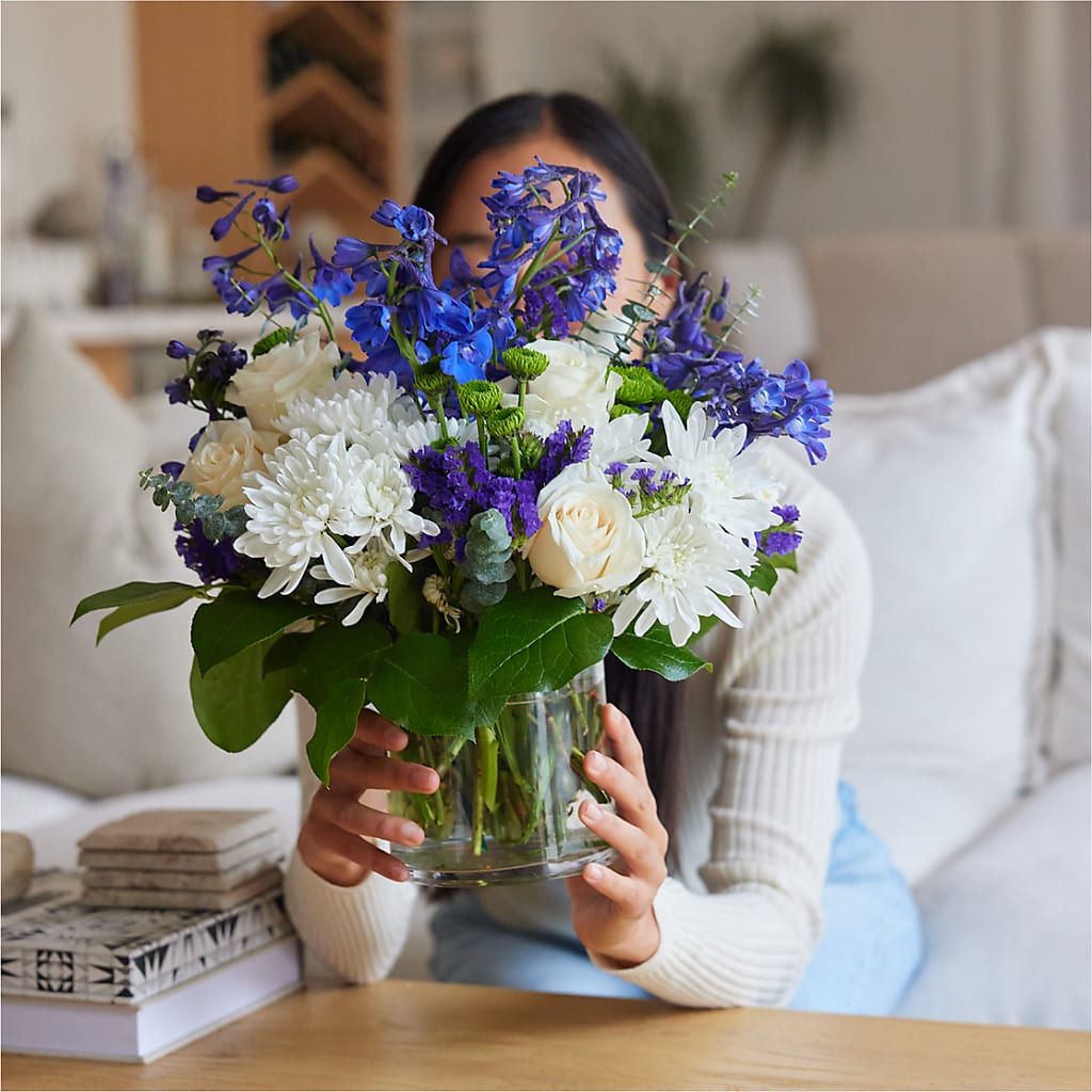 Cerulean Waves Bouquet – L & M FLOWER SHOP, Canonsburg PA