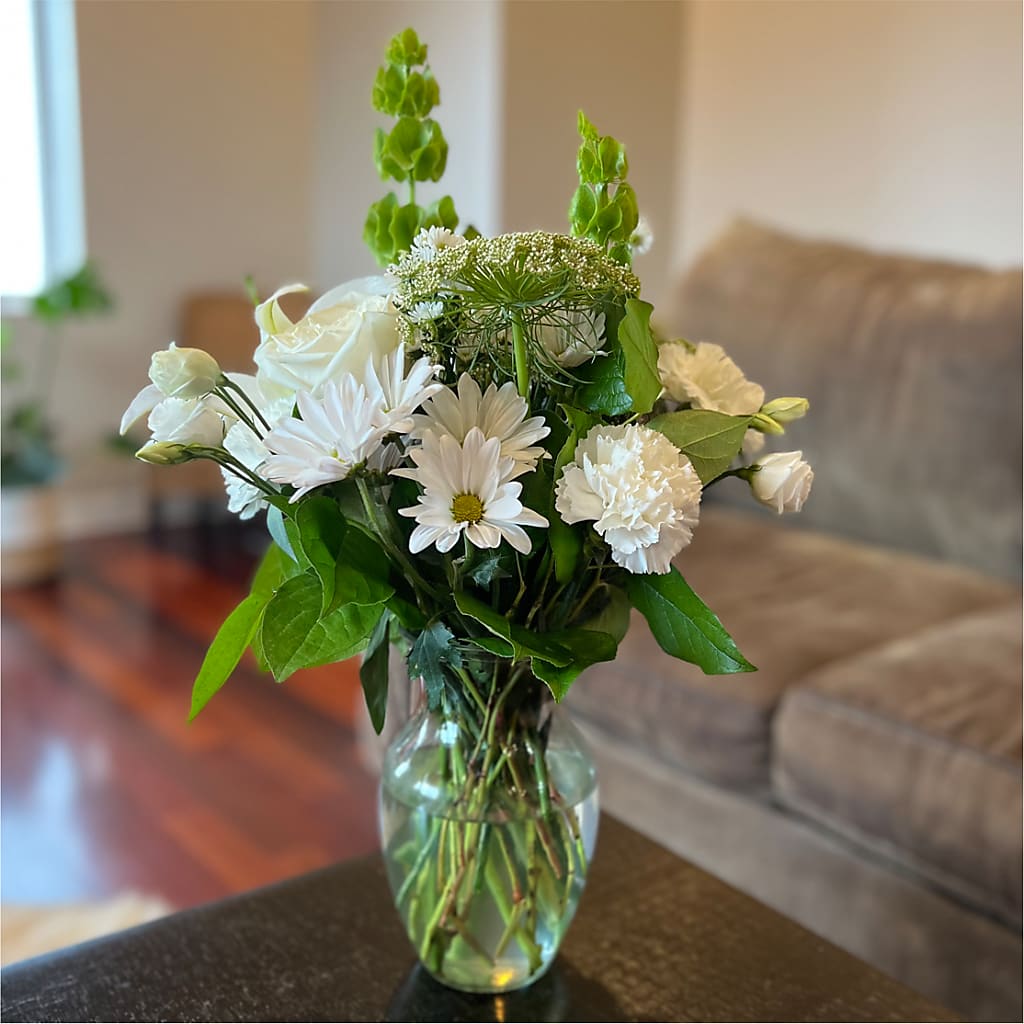 Classic Ivory – A Florist Original – L & M FLOWER SHOP, Canonsburg PA