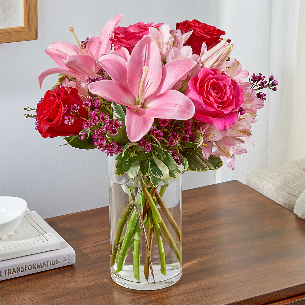 Lucky in Love Bouquet – L & M FLOWER SHOP, Canonsburg PA