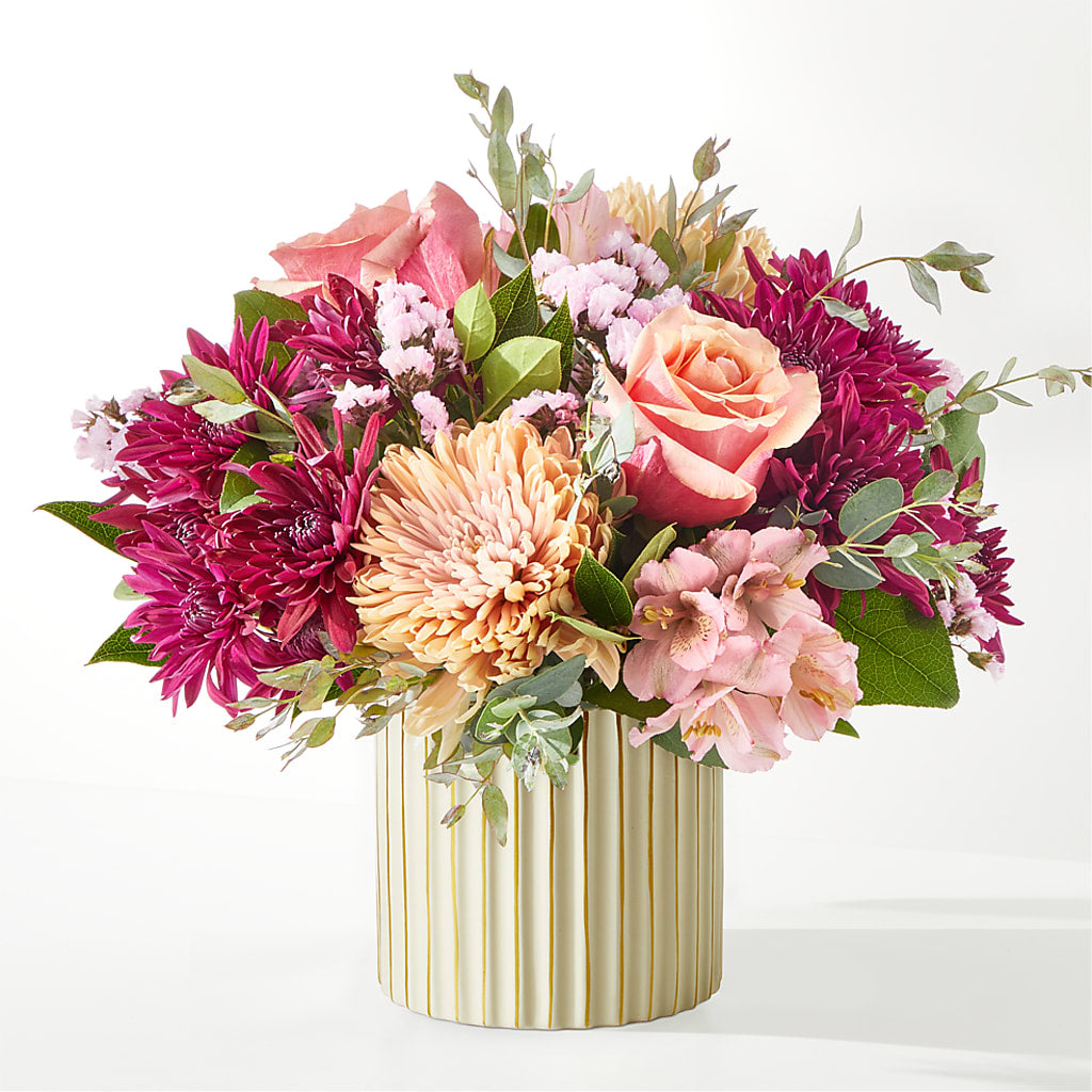 Berry Cobbler Bouquet with Ivory Vase – L & M FLOWER SHOP, Canonsburg PA