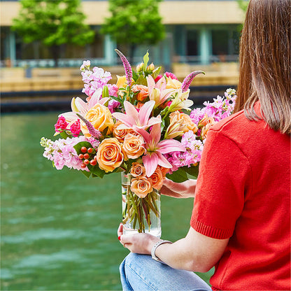 Bisous Bouquet – L & M FLOWER SHOP, Canonsburg PA