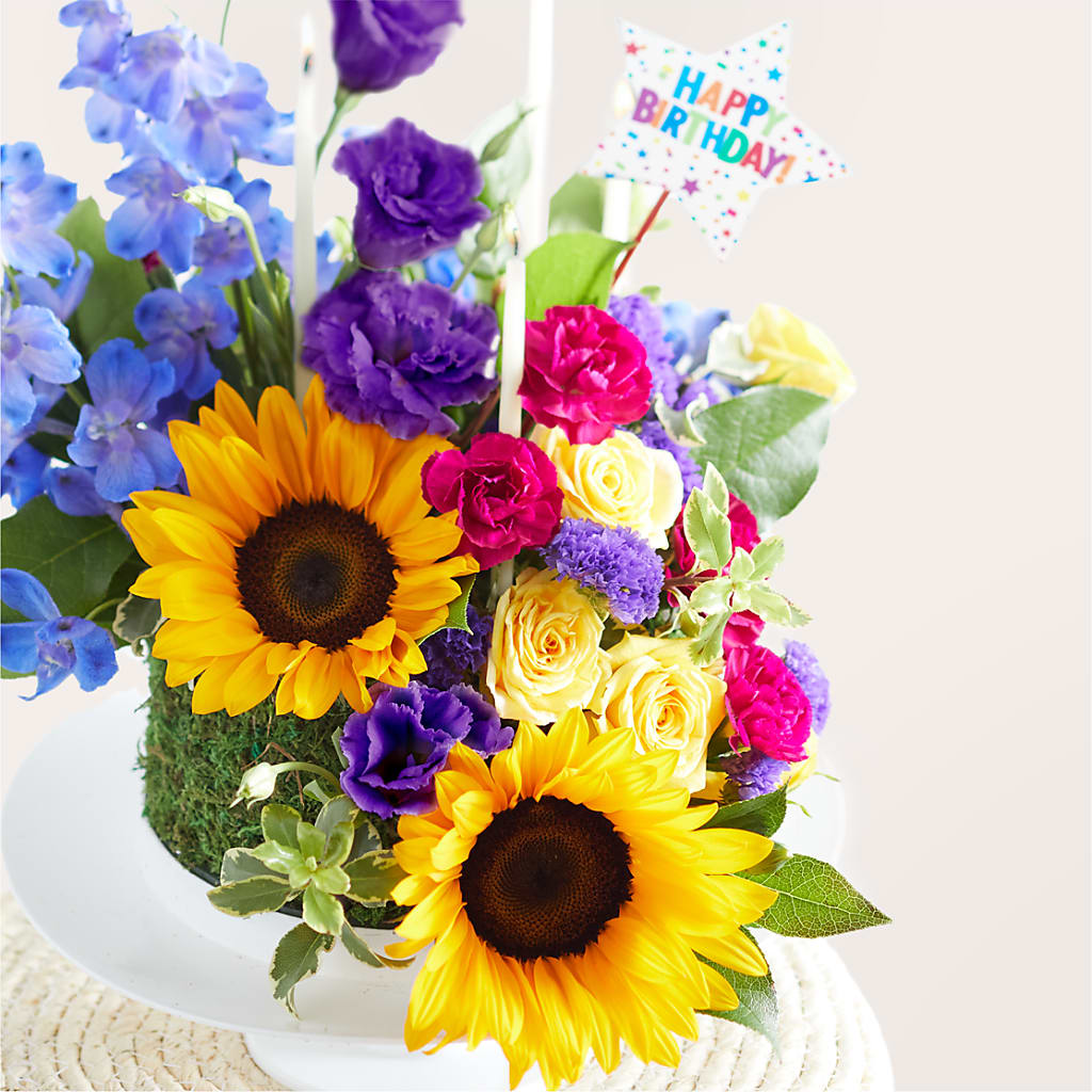 Star of the Day Floral Cake – L & M FLOWER SHOP, Canonsburg PA
